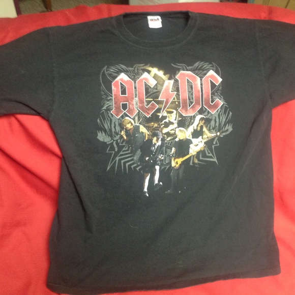 AC/DC concert tshirt 08/09 black ice - Picture 1 of 3